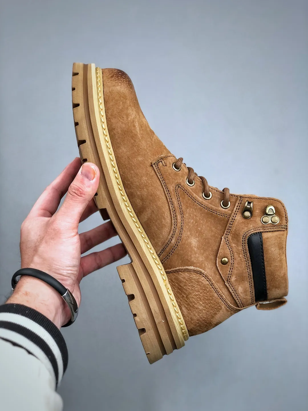 💰440 supports store K T/ Timberland classic 25ss new high-top, classic re-creation, new upgrade, Guangdong factory quality, original box and original packaging. The fabric is made of top Italian frosted cowhide, with anti-odor and anti-corrosion genuine leather latex insoles to give you a perfect wearing experience. Quality is exquisite and durable. A must-have for sportsmen. Specializes in not looking handsome. High-quality and first-class foot feel. Exclusive supply. Size: 39-44
